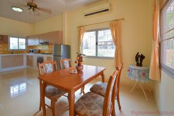 3 Bed House For Rent In East Pattaya - Classic Home 2