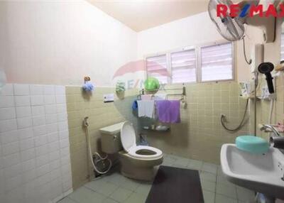 110 Sqm., 3 Beds Townhouse listed for ฿ 6,390,000.