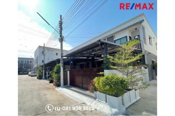 101 Sqm., 2 Beds Townhouse listed for ฿ 2,600,000.