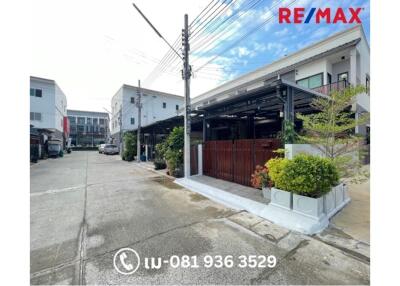 101 Sqm., 2 Beds Townhouse listed for ฿ 2,600,000.