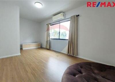 141 Sqm., 3 Beds Townhouse listed for ฿ 5,800,000.