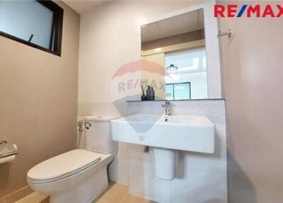 141 Sqm., 3 Beds Townhouse listed for ฿ 5,800,000.