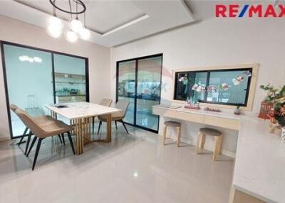 141 Sqm., 3 Beds Townhouse listed for ฿ 5,800,000.