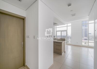 Beautiful Unit I Best price  View of the City