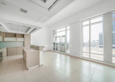 Beautiful Unit I Best price  View of the City