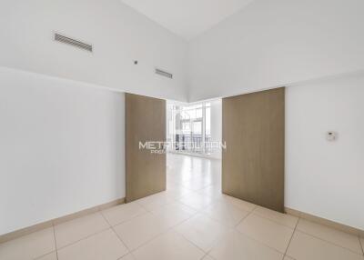 Beautiful Unit I Best price  View of the City