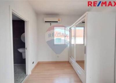 110 Sqm., 3 Beds Townhouse listed for ฿ 3,490,000.