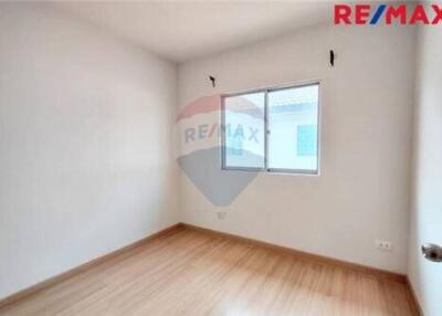 110 Sqm., 3 Beds Townhouse listed for ฿ 3,490,000.