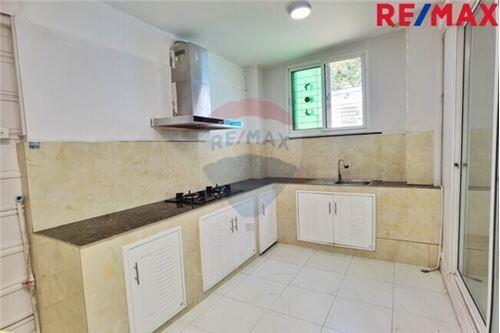 120 Sqm., 3 Beds Townhouse listed for ฿ 2,490,000.