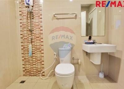 120 Sqm., 3 Beds Townhouse listed for ฿ 2,490,000.