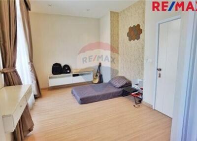 120 Sqm., 3 Beds Townhouse listed for ฿ 2,490,000.