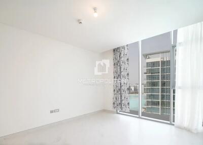 Luxury 2 bedrooms  Great Location  Spacious Unit