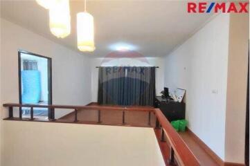 203 Sqm., 4 Beds Townhouse listed for ฿ 5,200,000.