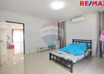 203 Sqm., 4 Beds Townhouse listed for ฿ 5,200,000.