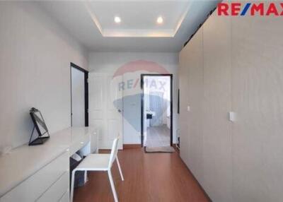 203 Sqm., 4 Beds Townhouse listed for ฿ 5,200,000.