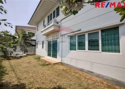 203 Sqm., 4 Beds Townhouse listed for ฿ 5,200,000.