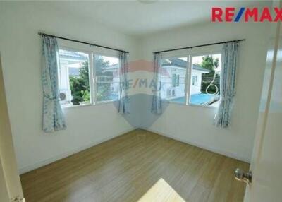 158 Sqm., 3 Beds Townhouse listed for ฿ 25,000./Month