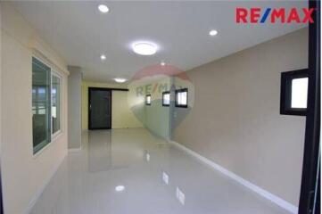 158 Sqm., 3 Beds Townhouse listed for ฿ 25,000./Month