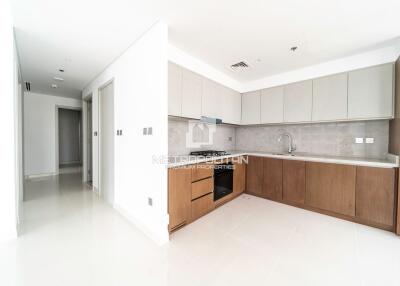 Vacant and Ready to Move In Partial Jumeirah View