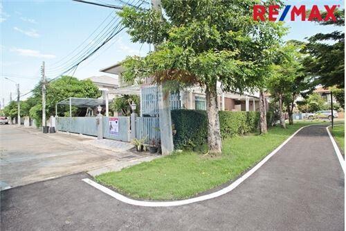 150 Sqm., 3 Beds Townhouse listed for ฿ 5,600,000.