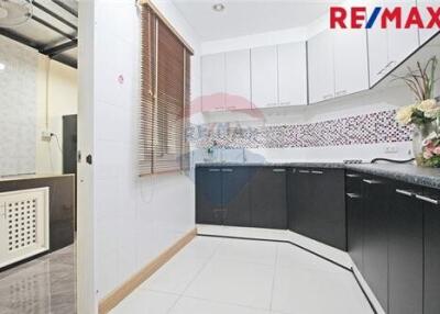 150 Sqm., 3 Beds Townhouse listed for ฿ 5,600,000.