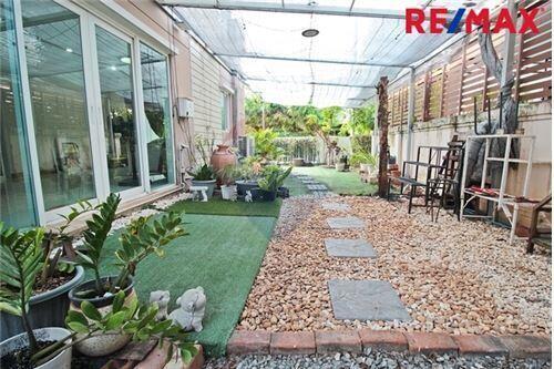 150 Sqm., 3 Beds Townhouse listed for ฿ 5,600,000.