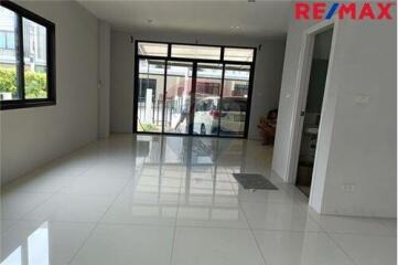 170 Sqm., 3 Beds Townhouse listed for ฿ 6,500,000.