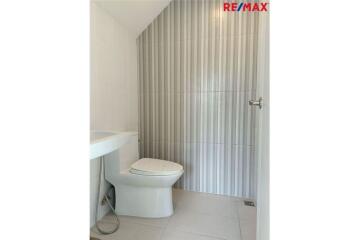 170 Sqm., 3 Beds Townhouse listed for ฿ 6,500,000.