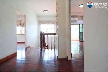 200 Sqm., 4 Beds Townhouse listed for ฿ 5,600,000.