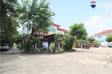 200 Sqm., 4 Beds Townhouse listed for ฿ 5,600,000.