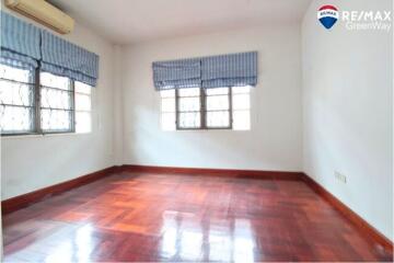 200 Sqm., 4 Beds Townhouse listed for ฿ 5,600,000.