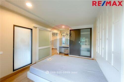 33 Sqm., 1 Bed Condo listed for ฿ 1,690,000.