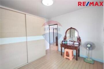 150 Sqm., 4 Beds Townhouse listed for ฿ 3,300,000.