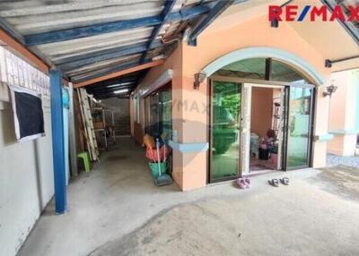 150 Sqm., 4 Beds Townhouse listed for ฿ 3,300,000.