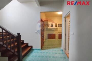 150 Sqm., 4 Beds Townhouse listed for ฿ 3,300,000.