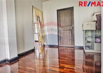 280 Sqm., 4 Beds Townhouse listed for ฿ 7,900,000.