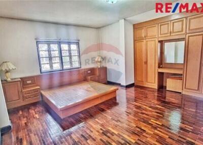 280 Sqm., 4 Beds Townhouse listed for ฿ 7,900,000.