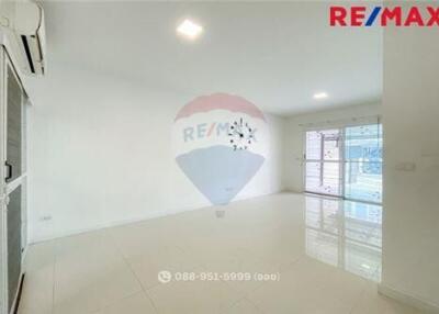 103 Sqm., 3 Beds Townhouse listed for ฿ 2,390,000.