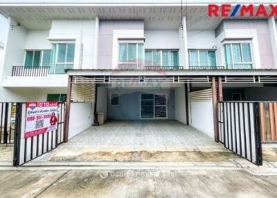 103 Sqm., 3 Beds Townhouse listed for ฿ 2,390,000.