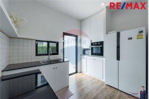 273 Sqm., 4 Beds Townhouse listed for ฿ 10,900,000.