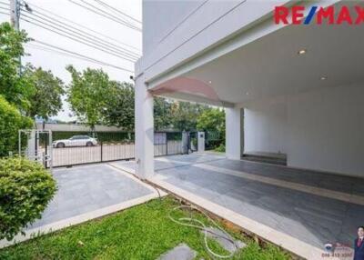 273 Sqm., 4 Beds Townhouse listed for ฿ 10,900,000.