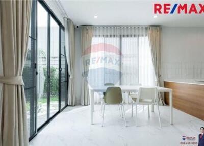 273 Sqm., 4 Beds Townhouse listed for ฿ 10,900,000.