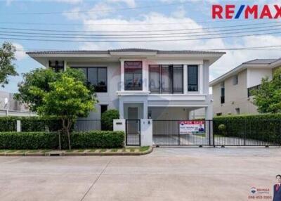 273 Sqm., 4 Beds Townhouse listed for ฿ 10,900,000.