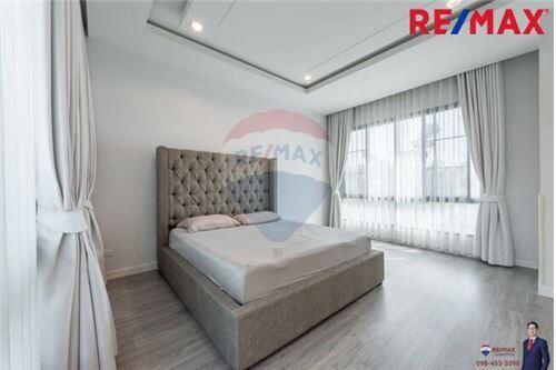 273 Sqm., 4 Beds Townhouse listed for ฿ 10,900,000.