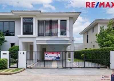 273 Sqm., 4 Beds Townhouse listed for ฿ 10,900,000.