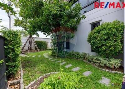 273 Sqm., 4 Beds Townhouse listed for ฿ 10,900,000.