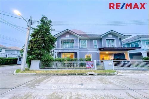 262 Sqm., 4 Beds Townhouse listed for ฿ 11,900,000.