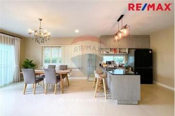 262 Sqm., 4 Beds Townhouse listed for ฿ 11,900,000.