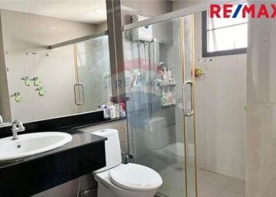 170 Sqm., 3 Beds Townhouse listed for ฿ 4,200,000.