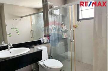 170 Sqm., 3 Beds Townhouse listed for ฿ 4,200,000.